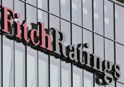 فيتش تحذر من تباطؤ الإنفاق الاستهلاكي في أمريكا