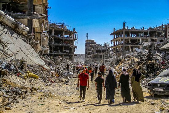 مصدر مصري: حماس تؤكد التزامها باتفاق وقف إطلاق النار بمراحله الثلاث