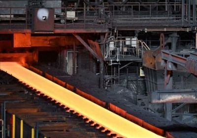 اليابان تطالب أمريكا بإعفائها من الرسوم الجمركية على الصلب