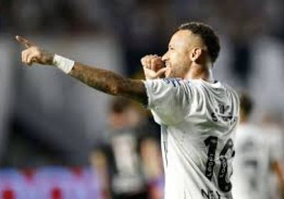 نيمار يحرز أول أهدافه منذ عودته إلى سانتوس