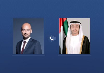 هاتفياً.. وزير الخارجية الإماراتي ونظيره الفرنسي يبحثان العلاقات الاستراتيجية بين البلدين