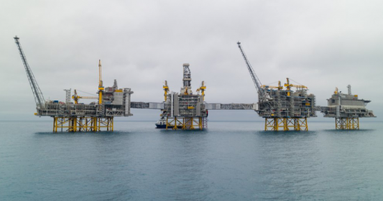 شركات تتنافس على مشروع تحلية الغاز غرب الكويت