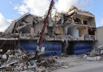 لبنانيون يبحثون عن قتلاهم في قرى مدمرة مع انسحاب إسرائيل