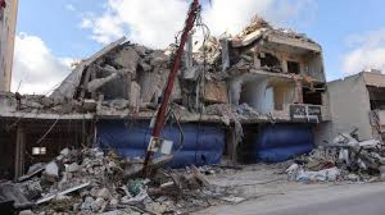 لبنانيون يبحثون عن قتلاهم في قرى مدمرة مع انسحاب إسرائيل