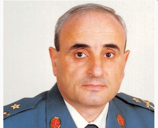 وزير الدفاع اللبناني يشكر مصر على وقوفها الدائم مع بلاده