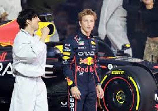 السائق الواعد أنتونيلي يخطط للعمل بنصيحة هاميلتون