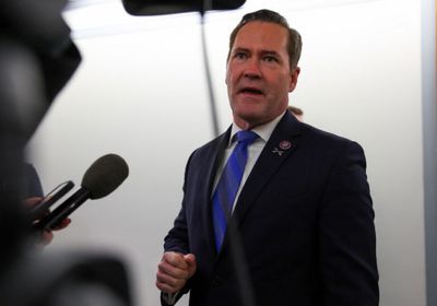 والتز: ماكرون وستارمر سيزوران واشنطن الأسبوع المقبل