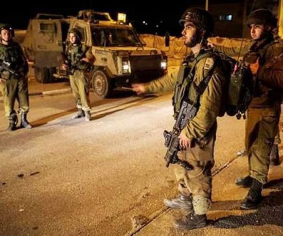 مقتل فلسطيني وإصابة آخرين بقصف إسرائيلي شرقي رفح 