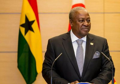 تجميد المساعدات الأمريكية.. ماهاما يحذر من تداعيات عكسية