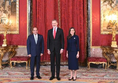 السيسي يشكر ملك إسبانيا ورئيس حكومته على حسن الاستقبال