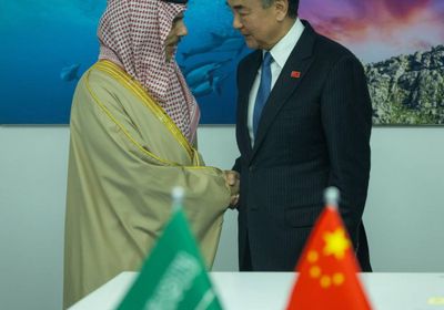 وزير الخارجية السعودي يناقش مع نظيره الصيني التنسيق الثنائي