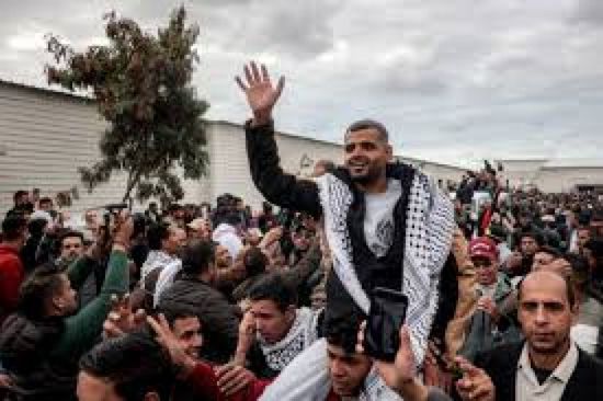 إسرائيل تعتزم الإفراج عن 602 أسير فلسطيني