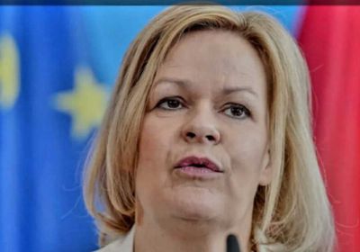 بعد هجوم الهولوكوست.. الحكومة الألمانية تتوعد السوريين بالترحيل