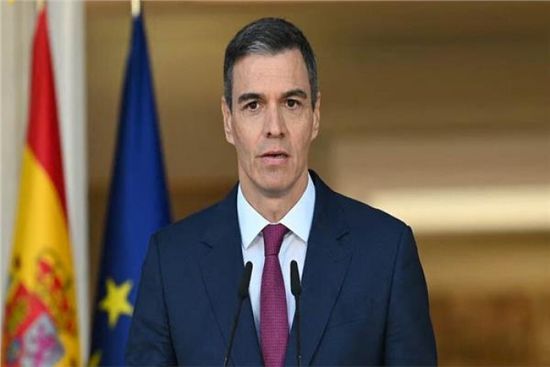 رئيس الوزراء الإسباني: لا يمكن فرض السلام على أوكرانيا
