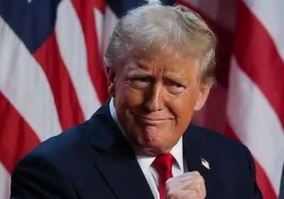 ترامب يتعهد بإعادة الأموال المنفقة على أوكرانيا