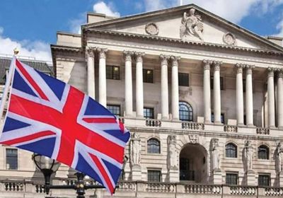 تسارع نمو الأجور في بريطانيا يقلق بنك إنجلترا