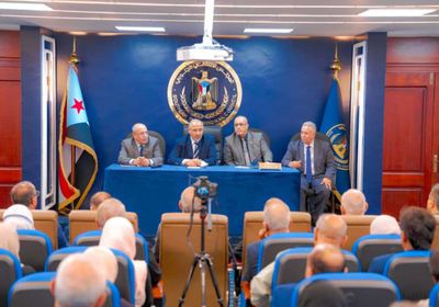 الرئيس الزُبيدي: الانتقالي يقف إلى جانب مطالب الشعب المشروعة