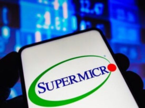 سوبر مايكرو تقفز وسط توقعات بإيرادات قوية