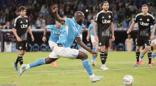 نابولي يتعرض لخسارة صادمة أمام كومو