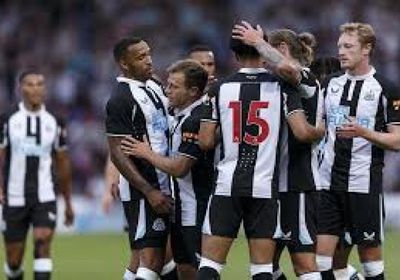 تألق نيوكاسل في الشوط الأول يمنحه فوزا مثيرا على نوتنجهام