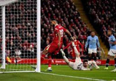 صلاح يسجل هدفا ويصنع آخر في فوز ليفربول على سيتي