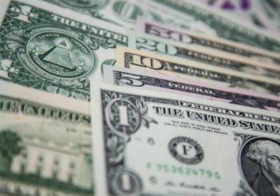 ارتفاع عوائد السندات الأمريكية وسط ترقب تحركات الفيدرالي