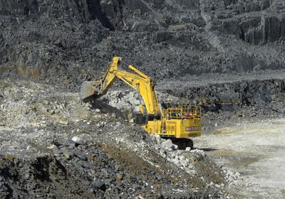 شركة صينية توقف تصدير معدات معالجة الليثيوم