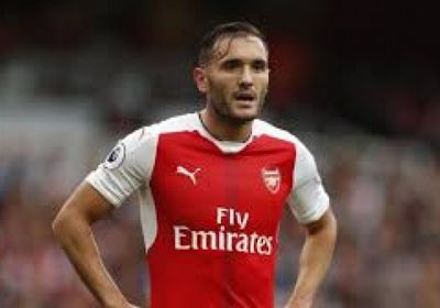 أيندهوفن يتعاقد مع بيريز مهاجم أرسنال السابق