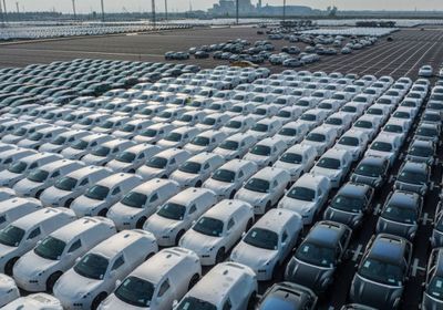 تسلا تعزز إنتاجها في الصين وسط تحديات جمركية