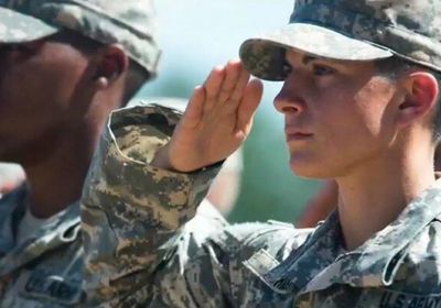 البنتاغون يعلن فصل الجنود المتحولين جنسيًا