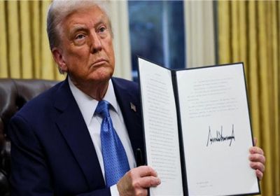 تعريفات ترامب على النفط ترفع التكلفة للمنتجين والمستهلكين