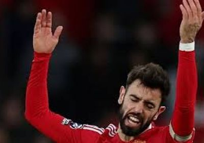 أموريم يدافع عن فرنانديز بعد انتقادات كين