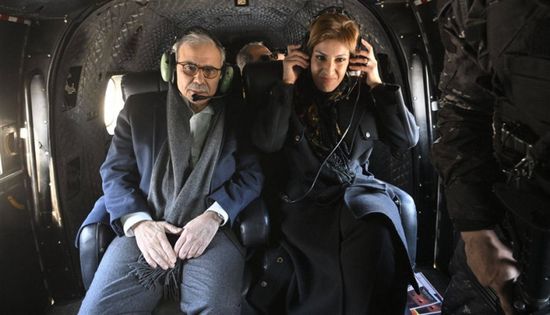 بمروحية عسكرية.. رئيس الوزراء اللبناني يزور الجنوب