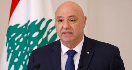 الرئيس اللبناني: قرار السلم والحرب بيد الدولة وحدها