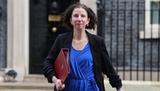 وزيرة بريطانية تستقيل احتجاجاً على قرار "ستارمر" بخفض المساعدات الخارجية