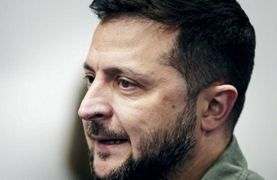 ميدفيديف يهاجم زيلينسكي: تلقى صفعة مناسبة بواشنطن