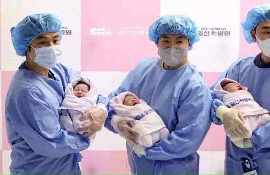 كوريا الجنوبية تسجل أعلى معدل مواليد منذ 9 سنوات