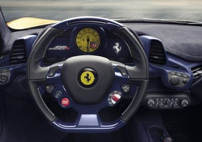 "إكسور" تبيع حصة من "فيراري" للاستثمار في فرص جديدة