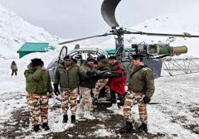 مقتل ثمانية عمال في انهيار ثلجي في الهند