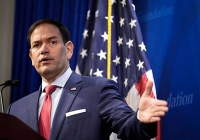 وزير الخارجية الأمريكي: مستعدون لمعاودة الاتصال بزيلينسكي بشرط