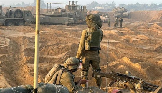 الجيش الإسرائيلي يستهدف مسلحين في شمال غزة