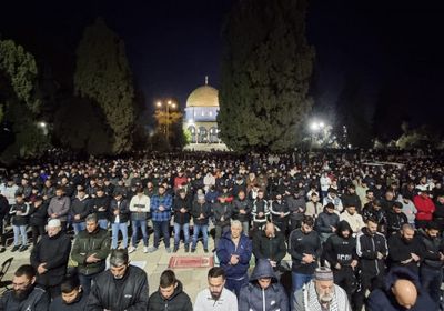 75 ألفا يؤدون صلاتي العشاء والتراويح في المسجد الأقصى