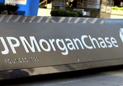 "جيه بي مورجان" يتوقع تقلبات في الأسهم الأمريكية