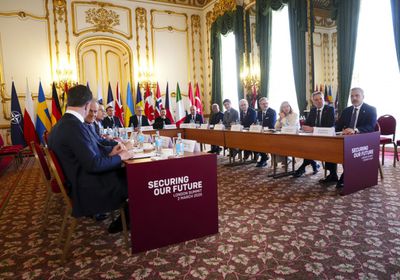 محاولة يائسة.. انتقاد روسي لقمة لندن