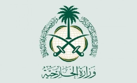 الرئيس اللبناني يصل إلى السعودية في أول زيارة خارج البلاد 