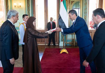سفيرة الإمارات تقدم أوراق اعتمادها إلى رئيس باراغواي