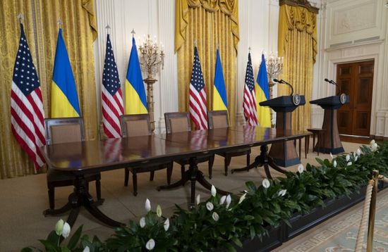 واشنطن تكشف شرطها لاستئناف المفاوضات مع زيلينسكي