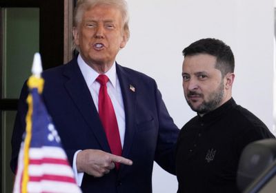 أمريكا تقرر وقف المساعدات العسكرية لأوكرانيا