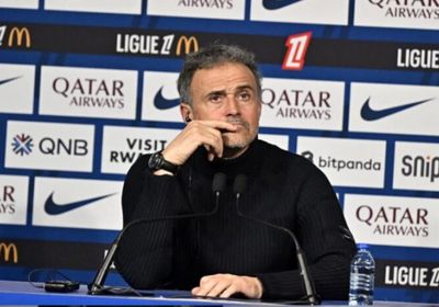 لويس إنريكي يحث سان جيرمان على فرض أسلوبه على ليفربول