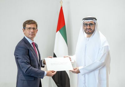 الخارجية الإماراتية تتسلم أوراق اعتماد سفير إسبانيا الجديد